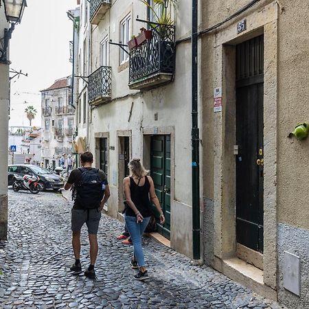 Alfama'S Heart Apartment By Lovelystay Лиссабон Экстерьер фото